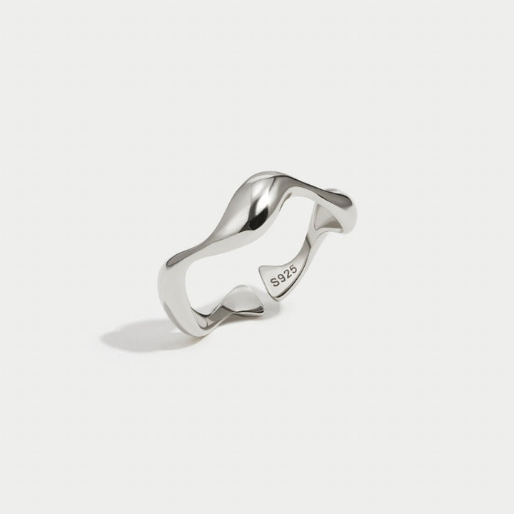 Waves Basic Ring
