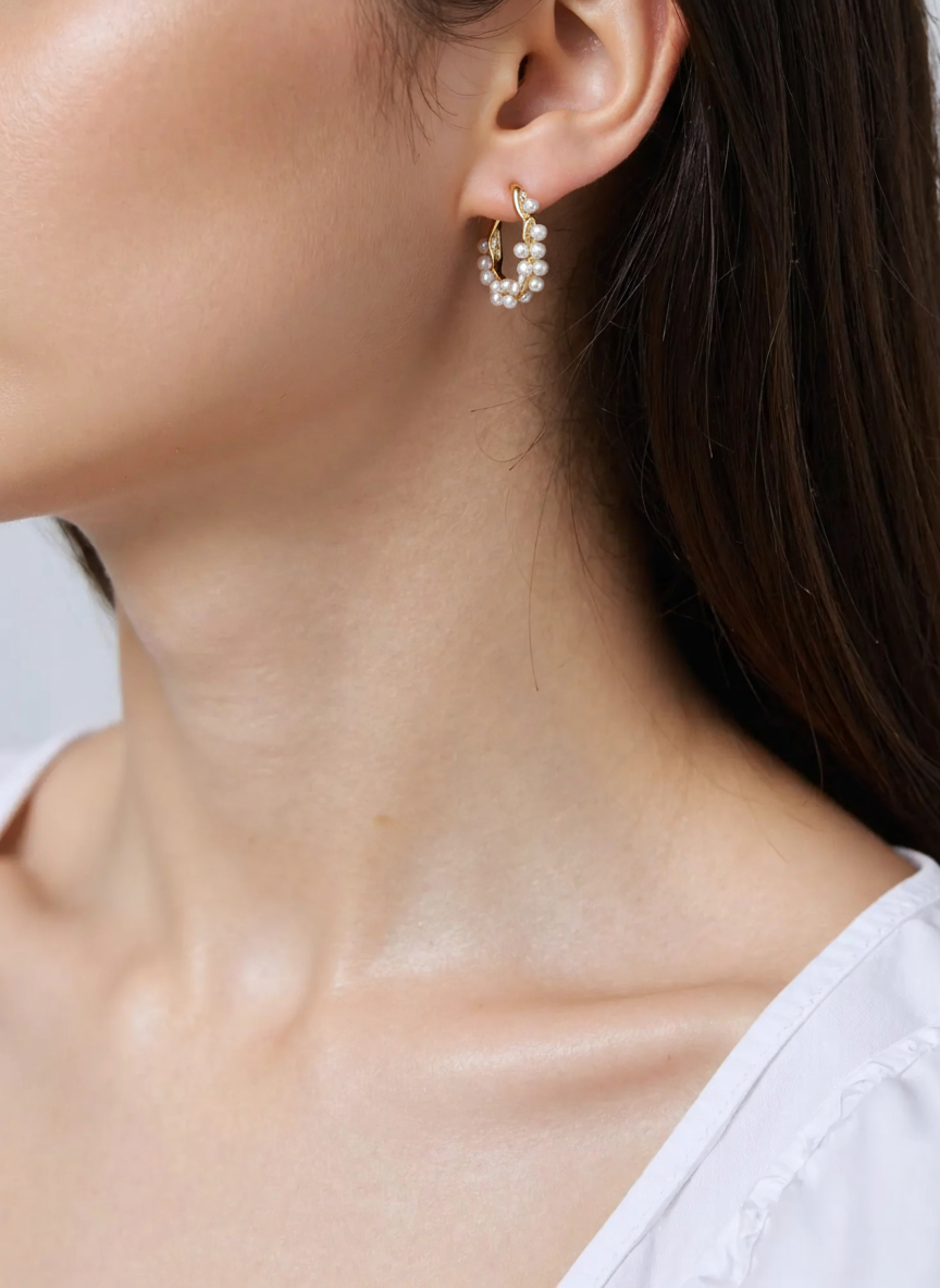 Elegant Inlaid Pearl Earrings