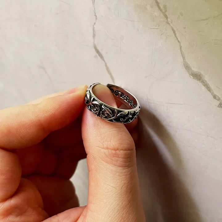 Retro Eternal Ring