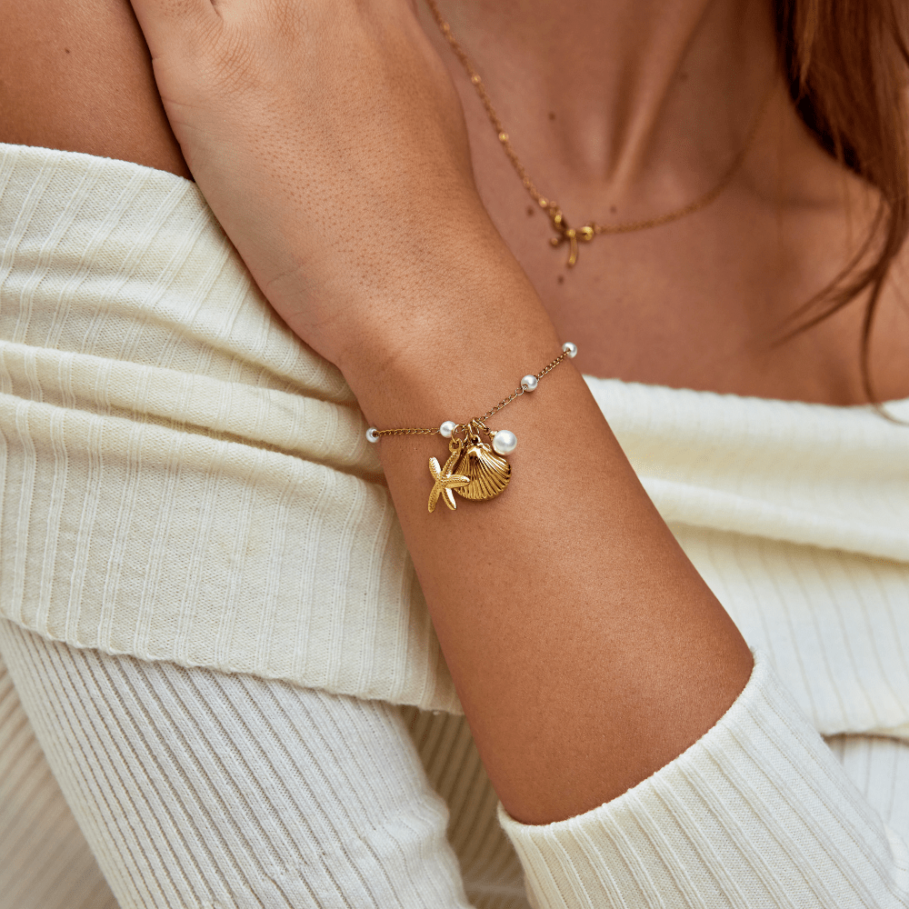 Shell Charm Bracelet