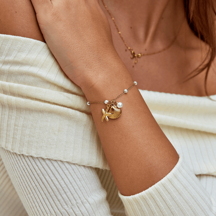 Shell Charm Bracelet