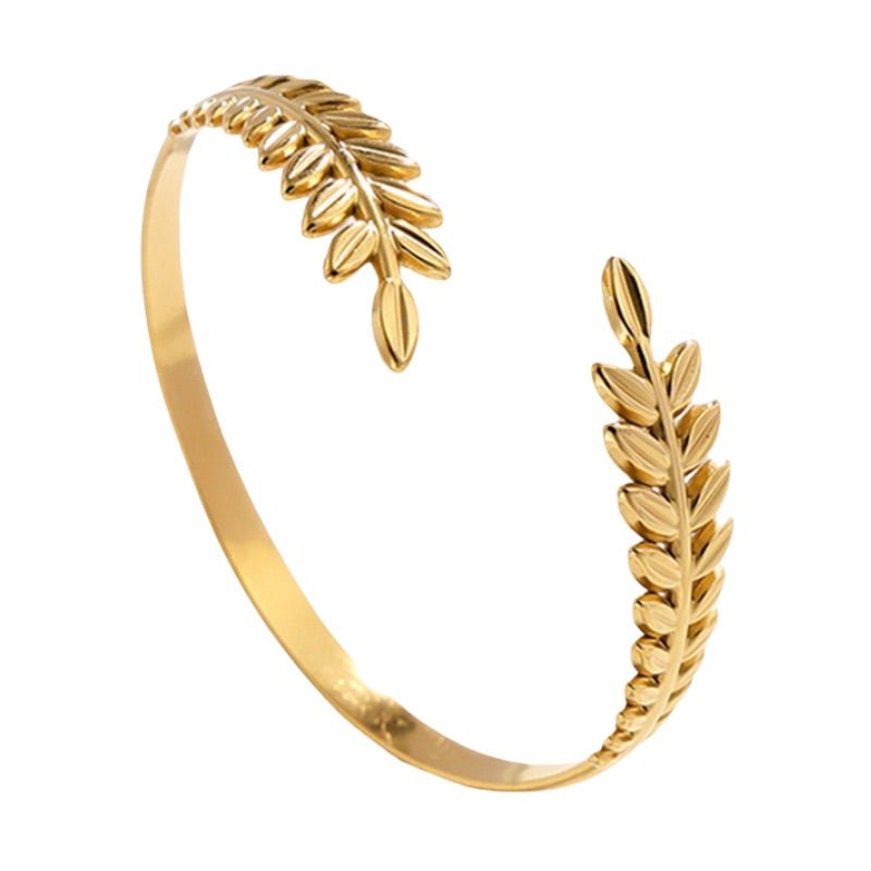 Leaf design bracelet
