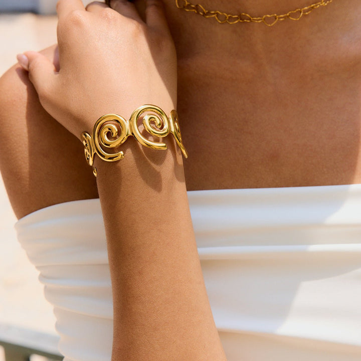 Miranda Gold Curl Bracelet