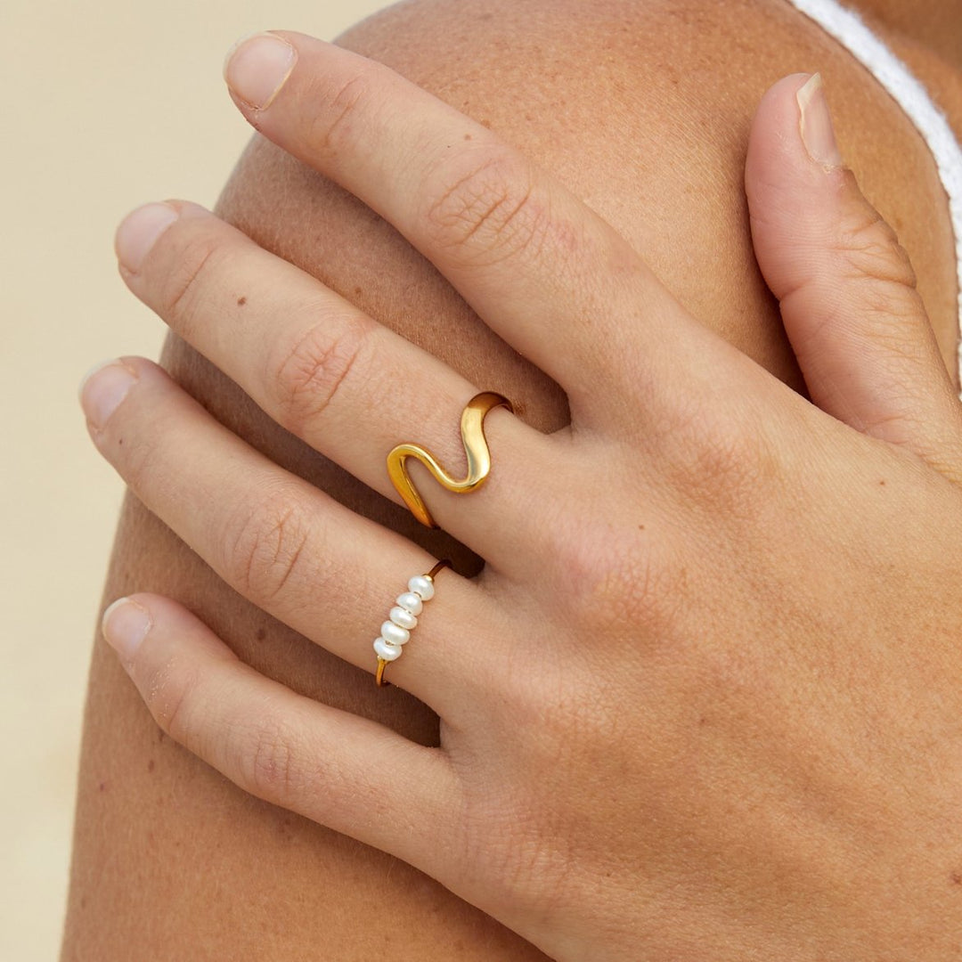 Natural Pearls Ring