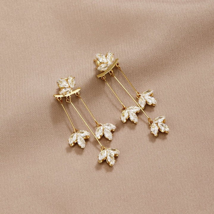 Elegant long leaf Earrings