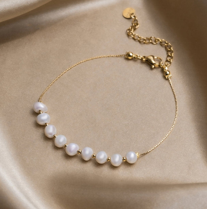 Freshwater Pearl with Gold touch Bracelet