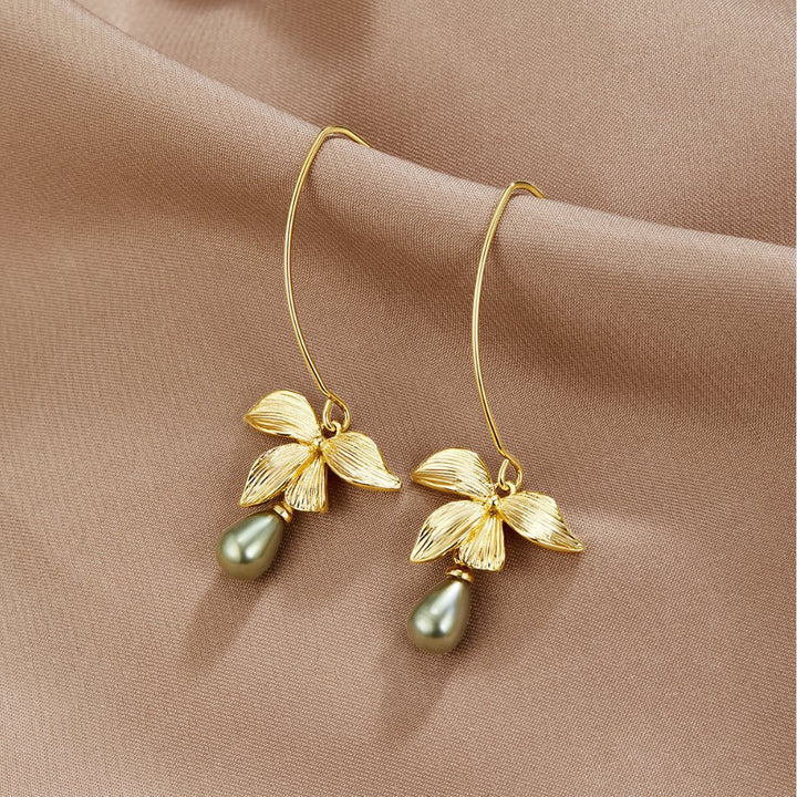 Pearl & Petal Angelwings Drop Earrings