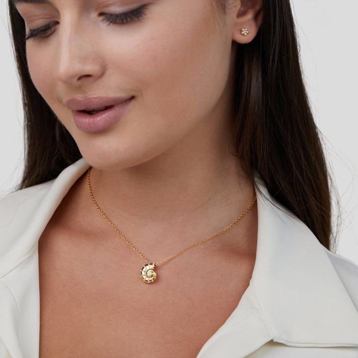 Crystal Seashell Pendant Necklace