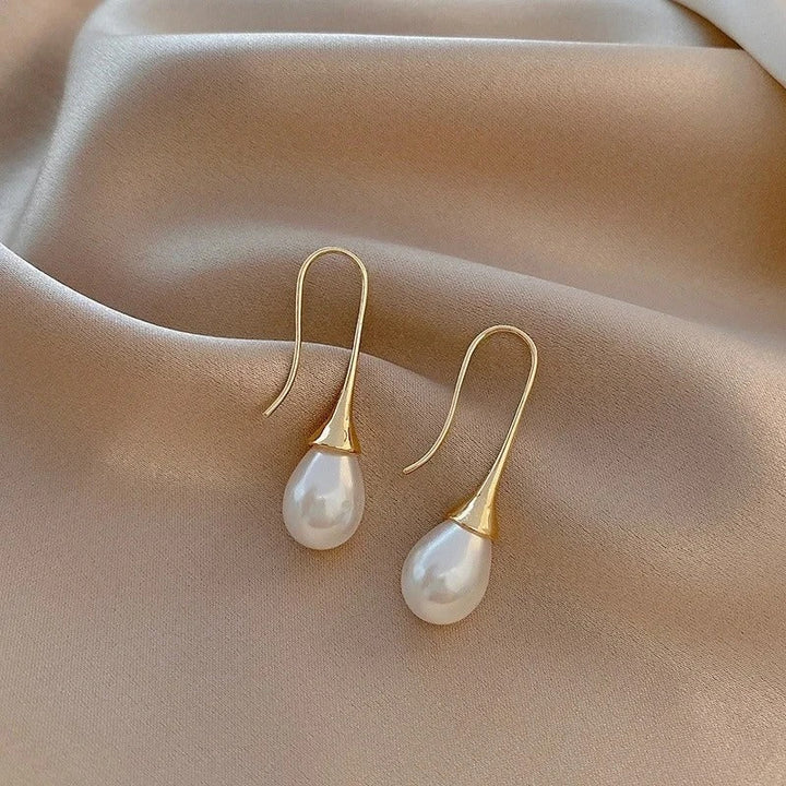 Classic Hanging Pearl Earrings