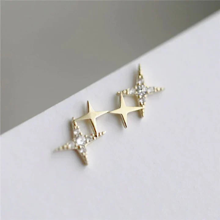 Star Stud with Zirconia in Gold