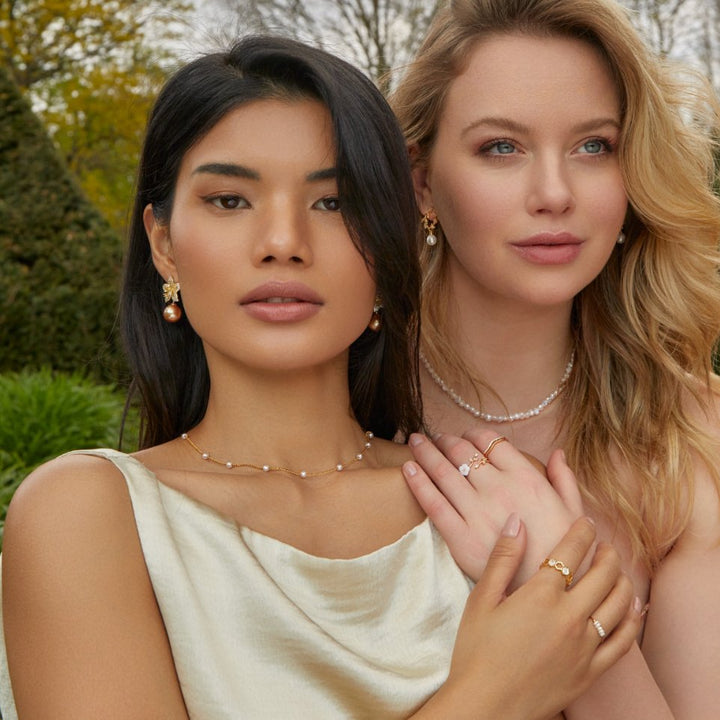 Pure Gold Pearl Details Necklace