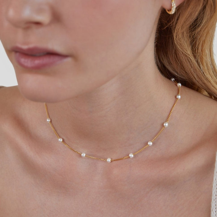 Pure Gold Pearl Details Necklace