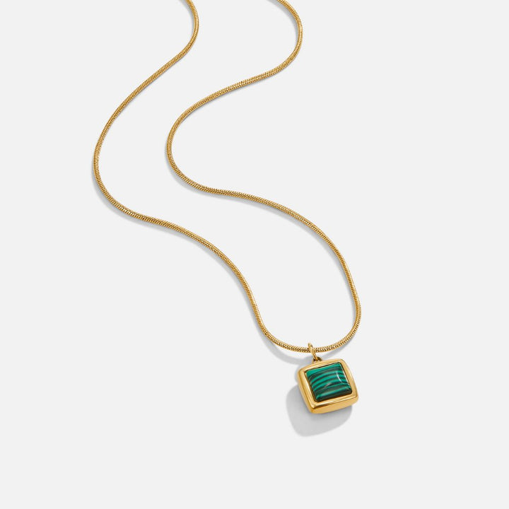 Deep Green Pendant Necklace