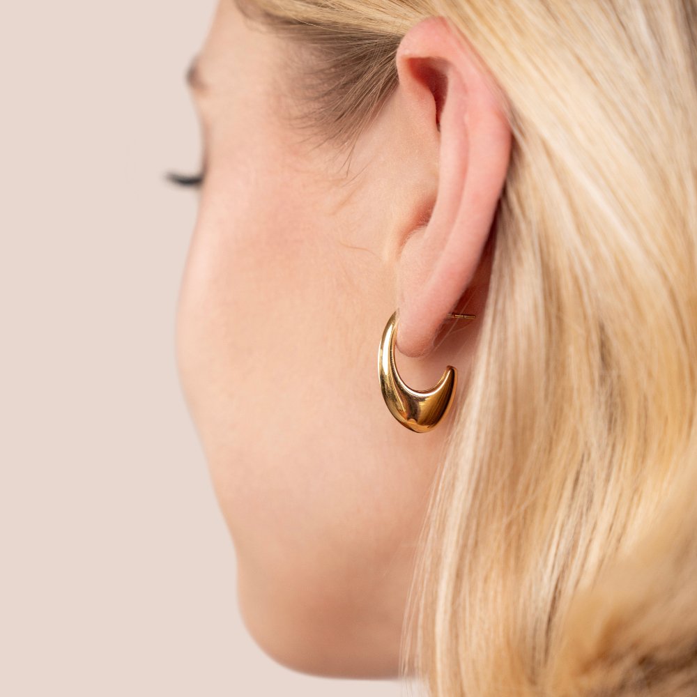 Simply Gold Hoop Earrings