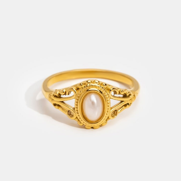 Classic Royal Pearl Ring